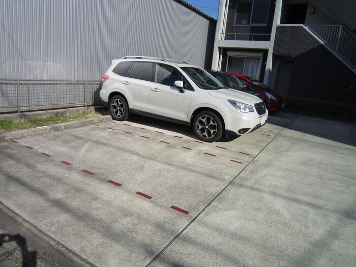 アバンツァ－トの物件外観写真