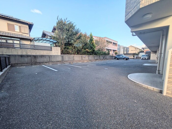 ルミエール園原の物件外観写真