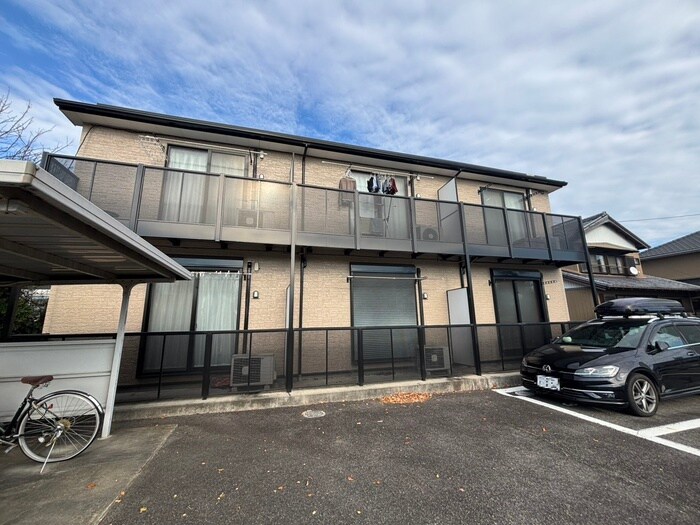 アンプル－ルリ－ブルサンモ－ルの物件外観写真