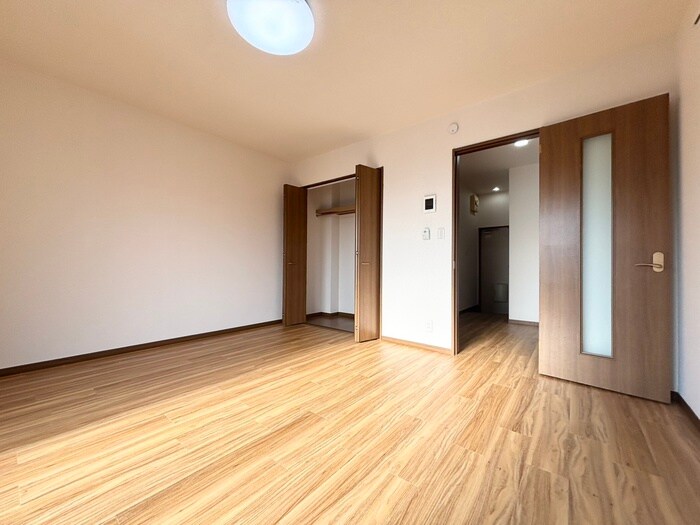 アンプル－ルリ－ブルサンモ－ルの物件内観写真