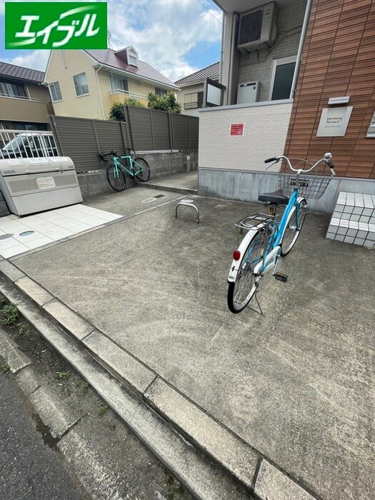 メゾン・ド・サントリナの物件外観写真