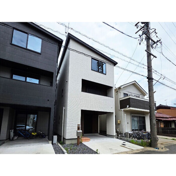 北名古屋市能田蓮池　戸建ての物件外観写真