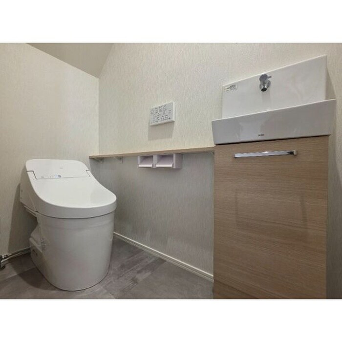 北名古屋市能田蓮池　戸建ての物件内観写真