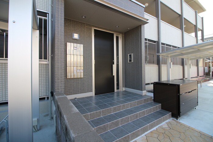 セジュール・オッツＭの物件外観写真