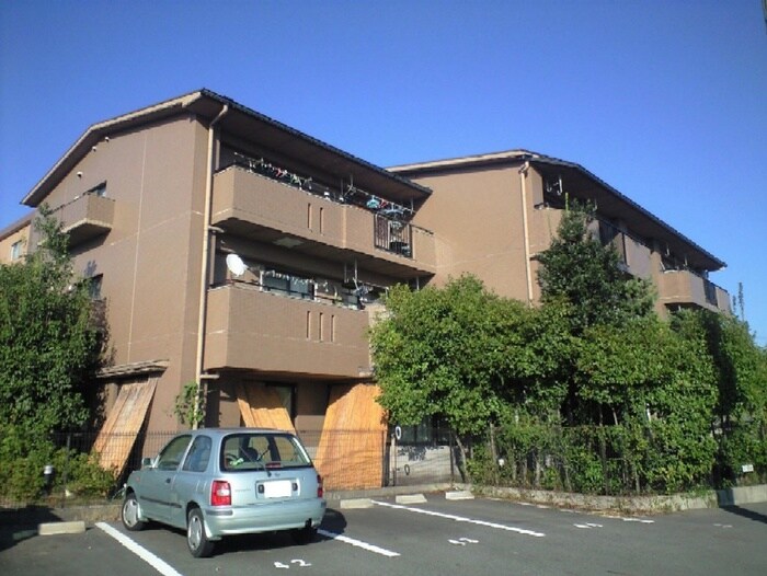 ﾌﾛﾑｴﾐｺの物件外観写真