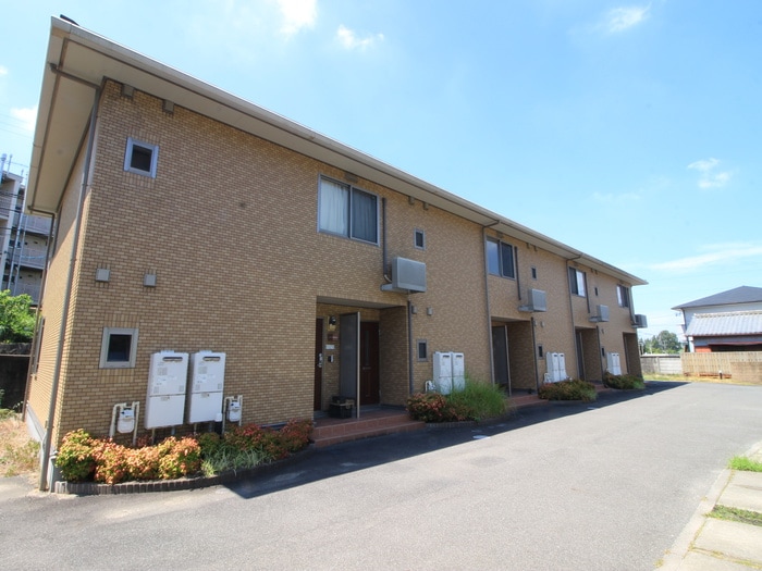 フェリーチェの物件外観写真