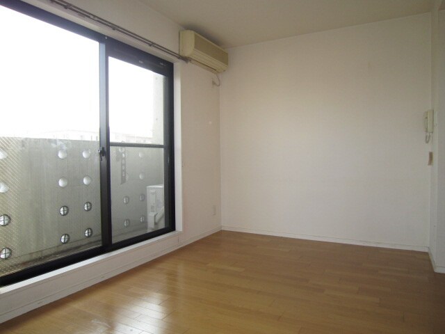 ｅｍｅｒａｕｄｅの物件内観写真