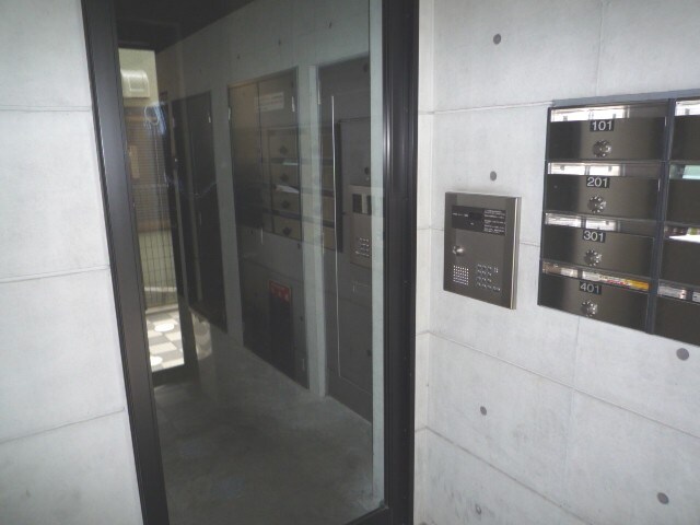 ｅｍｅｒａｕｄｅの物件外観写真