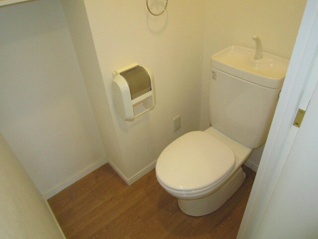 ｅｍｅｒａｕｄｅの物件内観写真