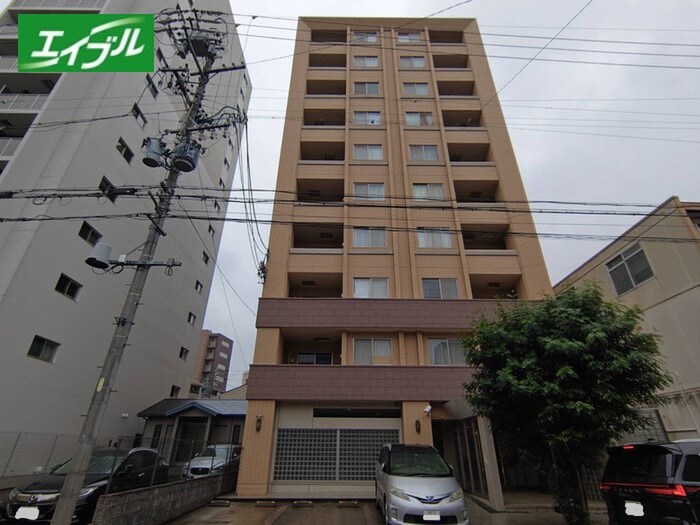 グランデ－ジ泉の物件外観写真