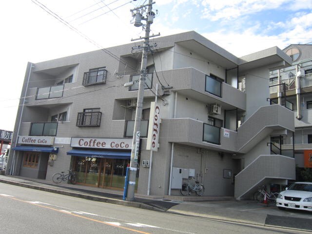 ウエストコート又穂の物件外観写真