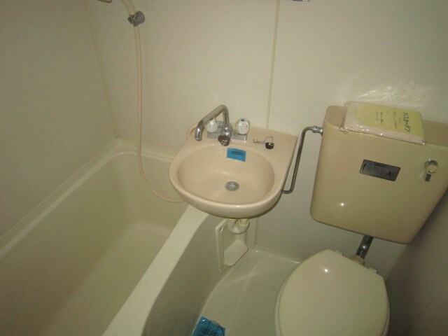 西富マンションの物件内観写真