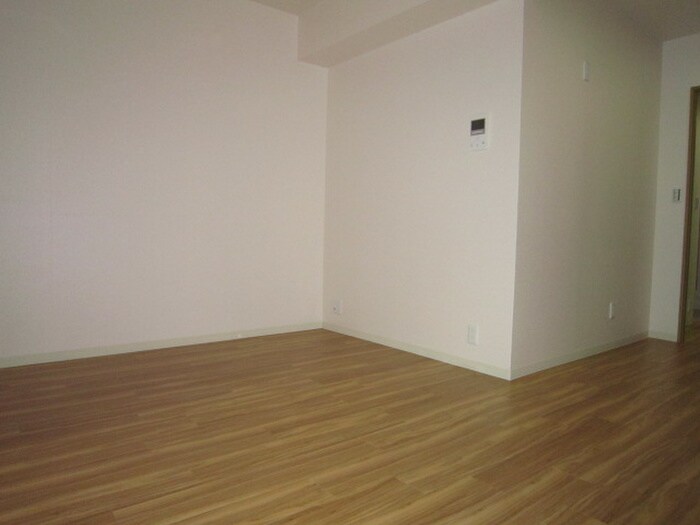 ラトレ白鳥の物件内観写真