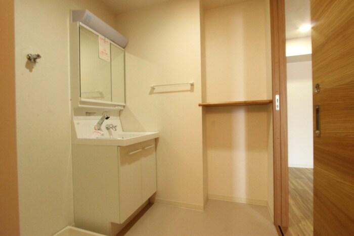 ラトレ白鳥の物件内観写真