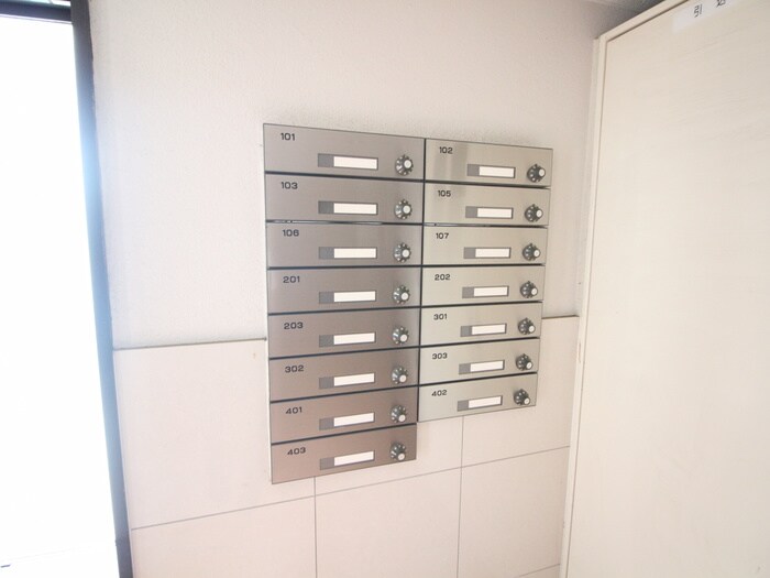 プリミエ－ル八幡の物件外観写真