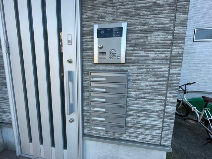 Charme Saisonの物件外観写真