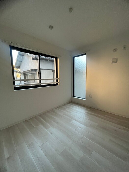 ポ－ラスタ－１１ｔｈ星ヶ丘山手の物件内観写真