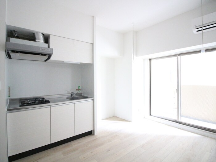 PLATZ TACHIBANAの物件内観写真