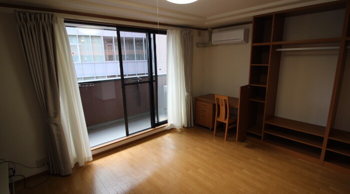 リバパレス鶴舞の物件内観写真