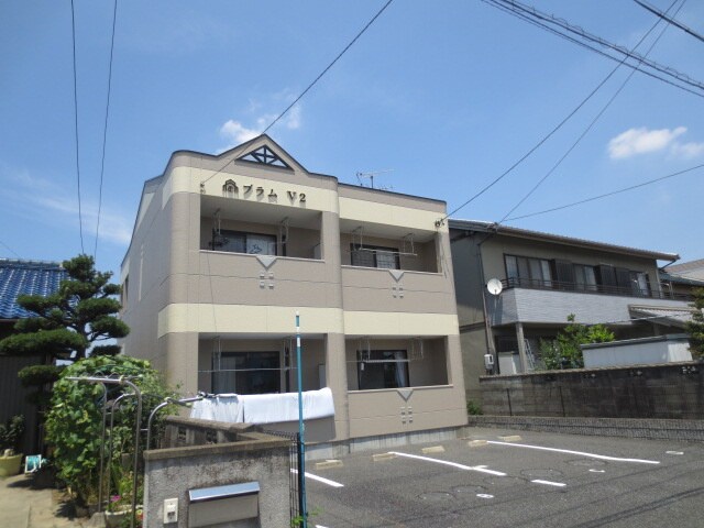 プラムＶ２の物件外観写真