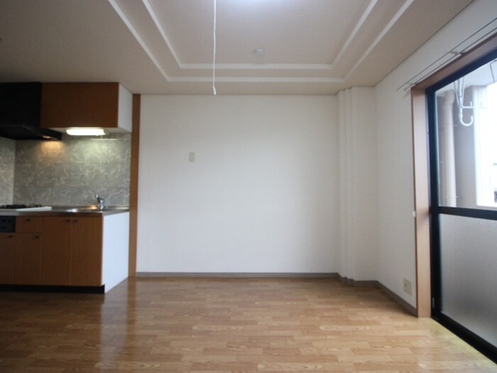 プラムＶ２の物件内観写真