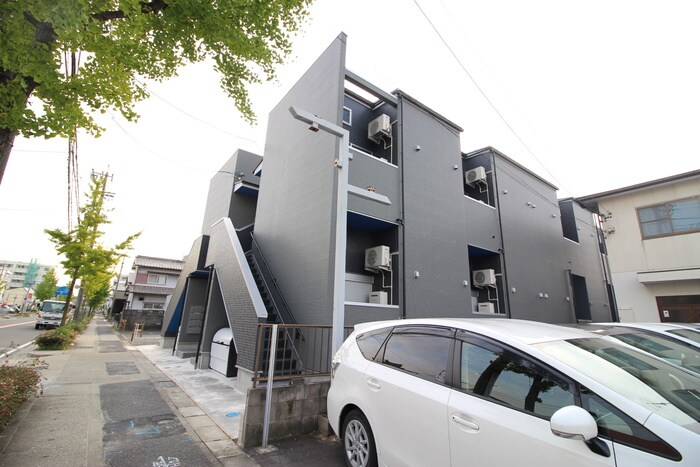 アミカルルーチェ南川の物件外観写真