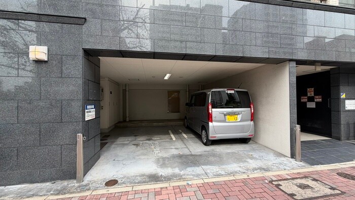 ＧＲＡＮＤＵＫＥ代官町の物件外観写真