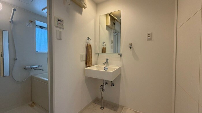 ＧＲＡＮＤＵＫＥ代官町の物件内観写真