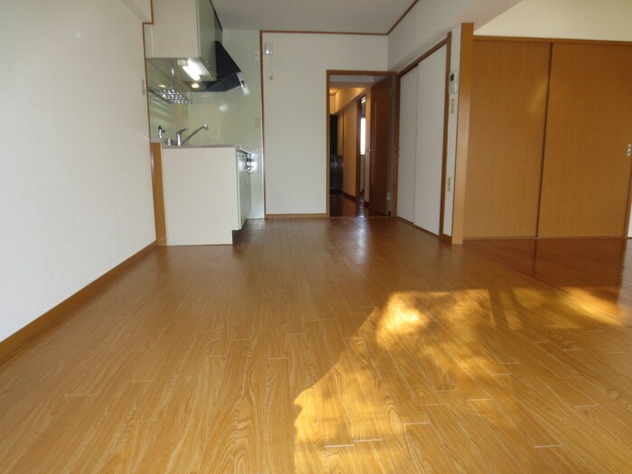 赤城パ－クマンションの物件内観写真