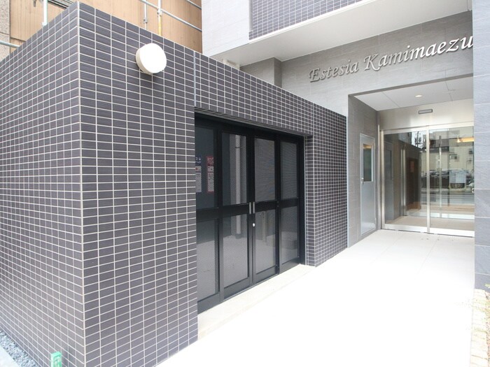 エステシア上前津の物件外観写真