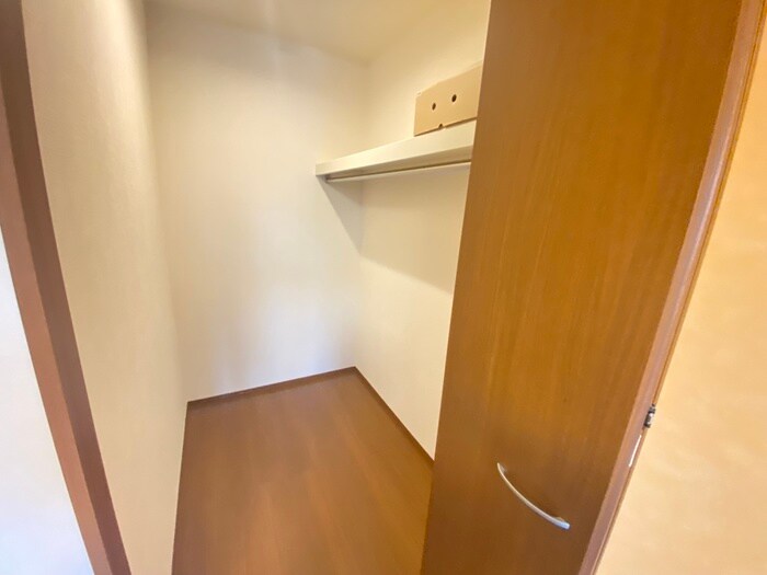 ヴィラ小山Aの物件内観写真