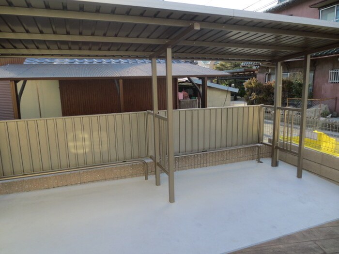 ヴィラ小山Aの物件外観写真