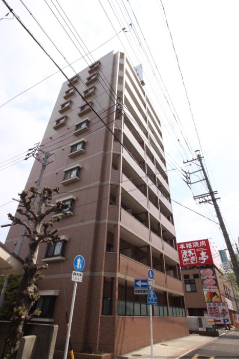 サンシティ畑江通の物件外観写真