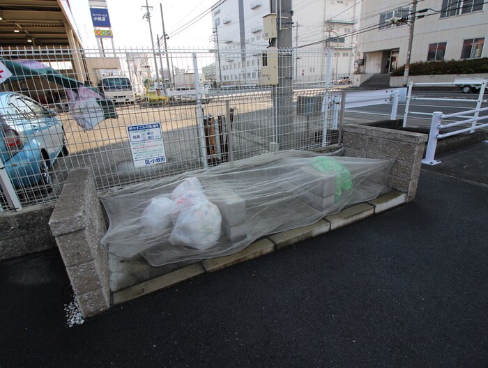 ウィステリアサカキの物件外観写真