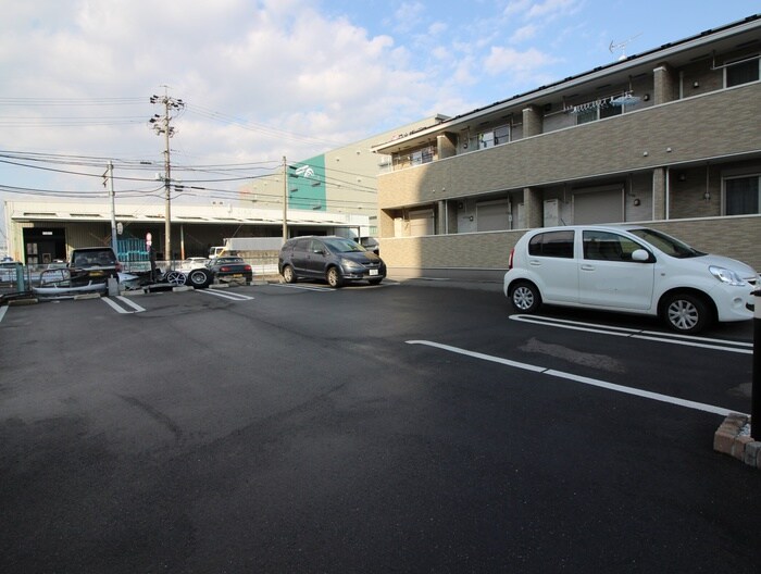 ウィステリアサカキの物件外観写真