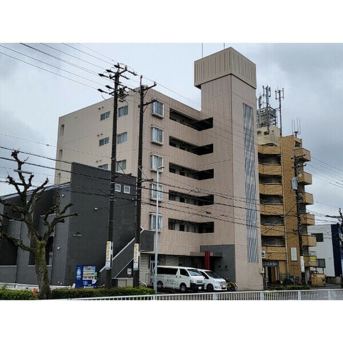 シーズンコート本陣通の物件外観写真