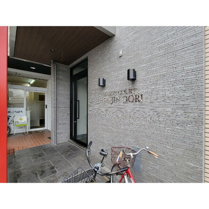 シーズンコート本陣通の物件外観写真