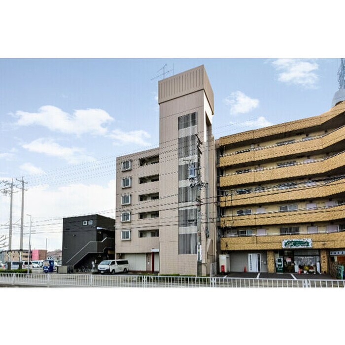 シーズンコート本陣通の物件外観写真