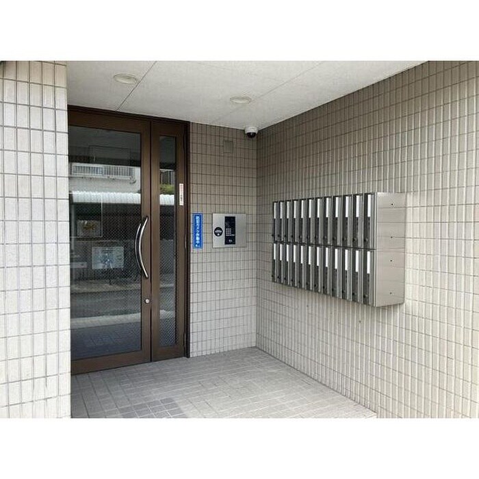 ウイング烏森の物件外観写真