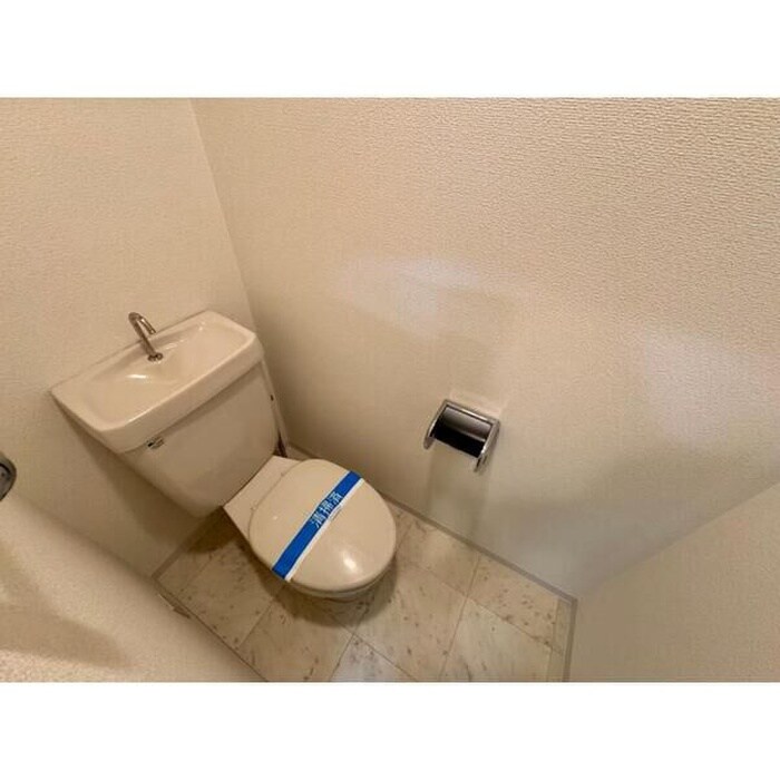 ウイング烏森の物件内観写真