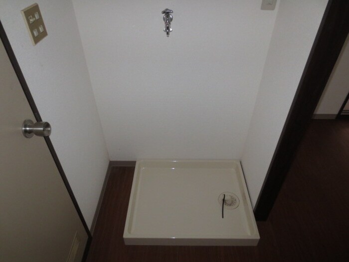 ファミ－ル野並Ａ棟の物件内観写真