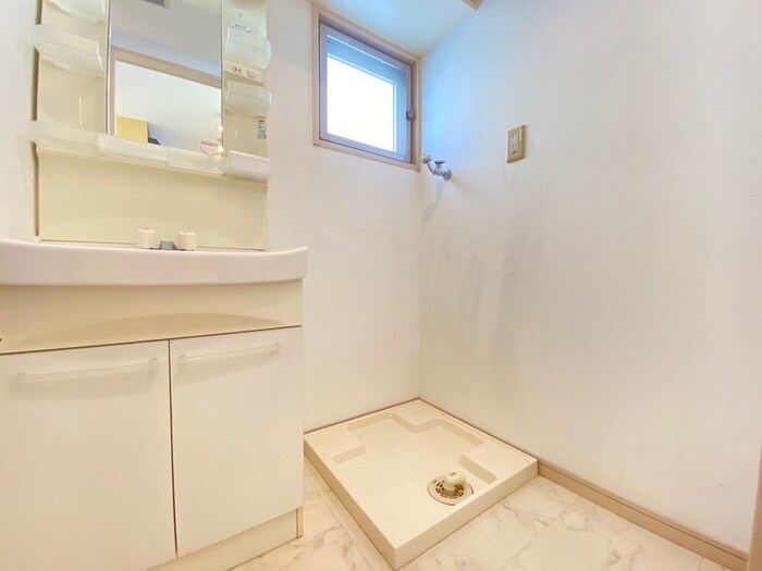 ＫⅡ－ＯＫＡＳＡＮ　Ｂ．参番館の物件内観写真