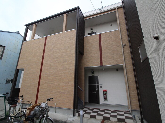 La ciel 菊井の物件外観写真