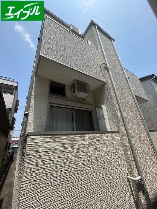 ノブレス・ルミエの物件外観写真