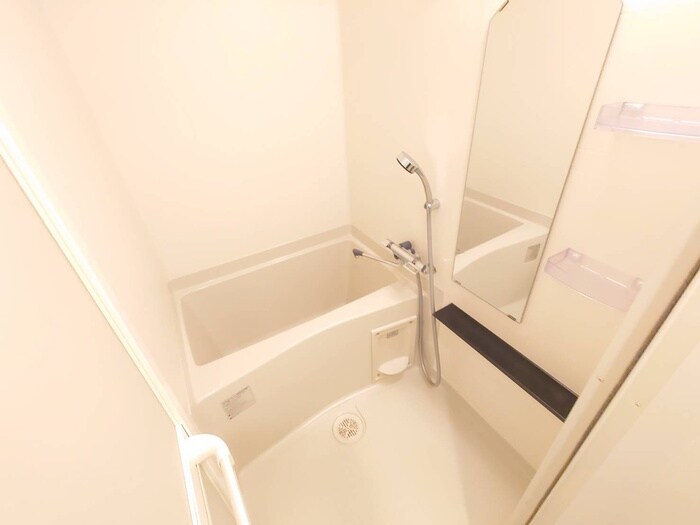 プレサンスジェネ千種内山Ⅱの物件内観写真