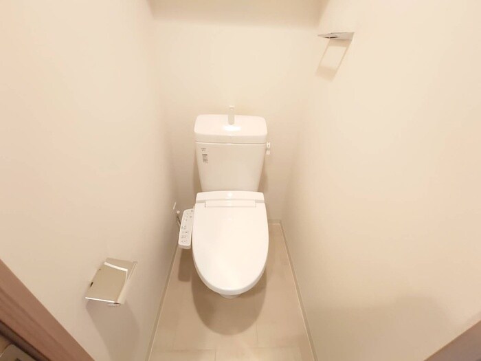 プレサンスジェネ千種内山Ⅱの物件内観写真