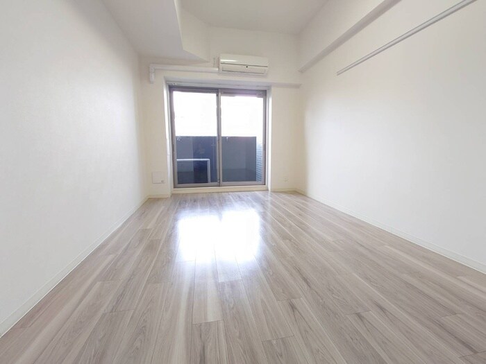 プレサンスジェネ千種内山Ⅱの物件内観写真