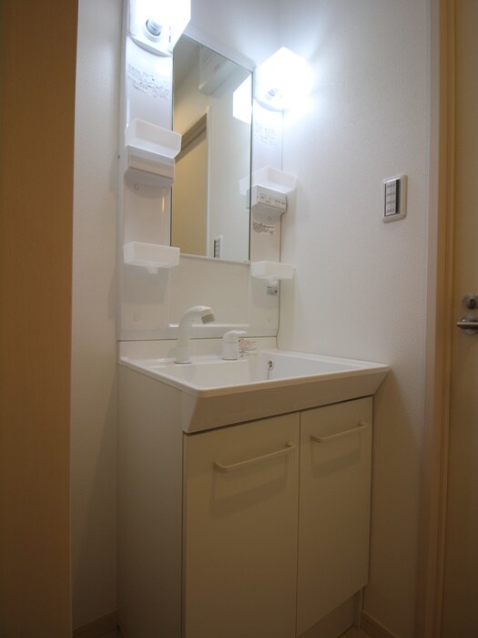 グランレーヴ千代田の物件内観写真