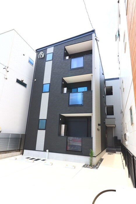 LECOCON中村の物件外観写真