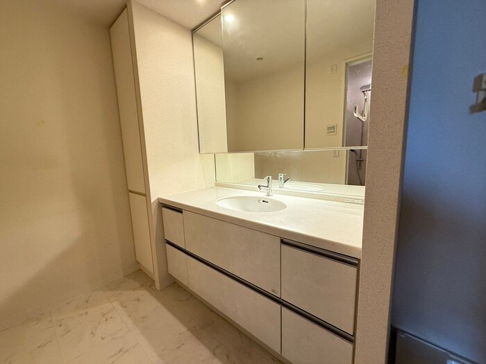 プライムメゾン矢田南の物件内観写真